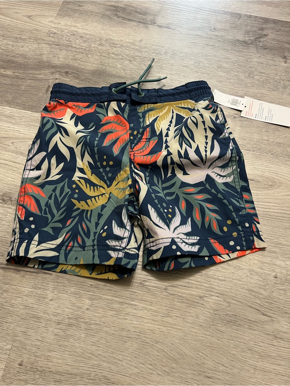 Boys Old Navy Swim Trunks 6/7 NWT